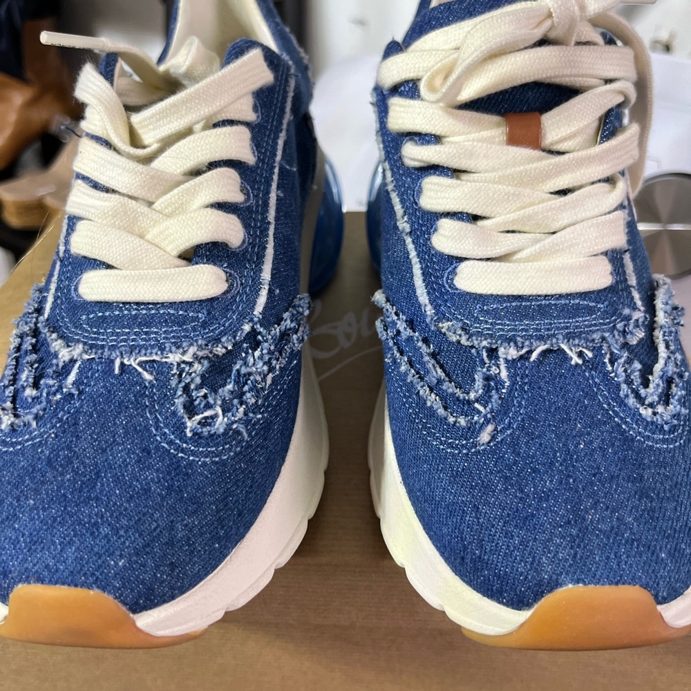 Tory Burch trainers